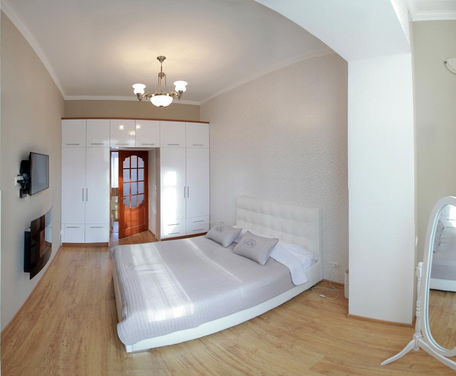 Lotos For You Apartments Mykolajiv Exteriör bild