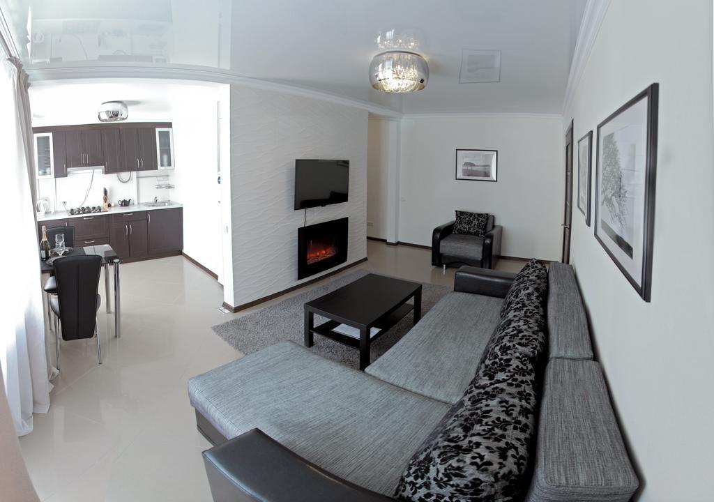 Lotos For You Apartments Mykolajiv Exteriör bild