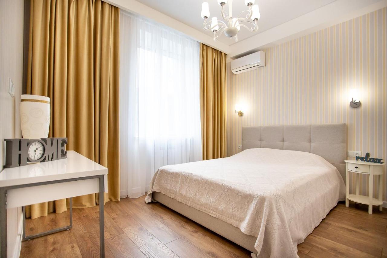 Lotos For You Apartments Mykolajiv Exteriör bild