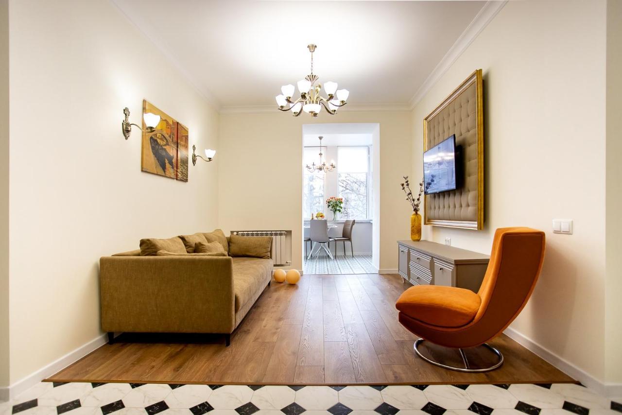 Lotos For You Apartments Mykolajiv Exteriör bild